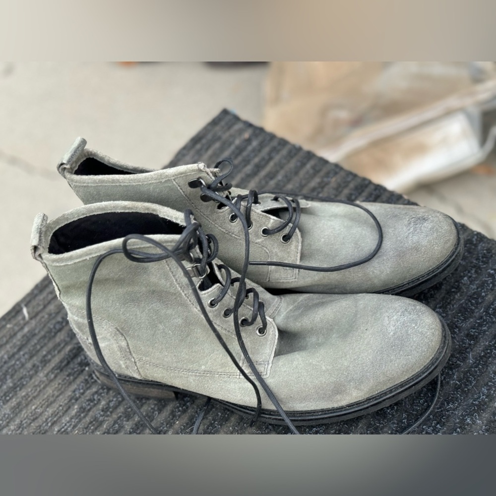 ASOS Men's Light Gray Suede Boots size 10